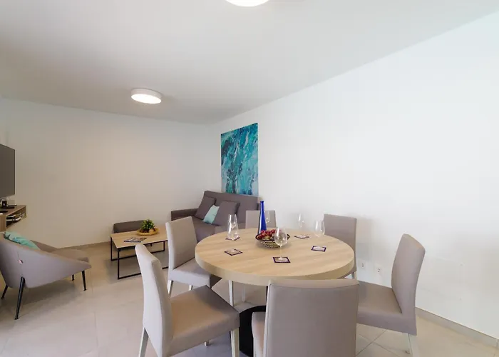 فيلة 238 - Sofia By Now Ltd بلايا بلانكا